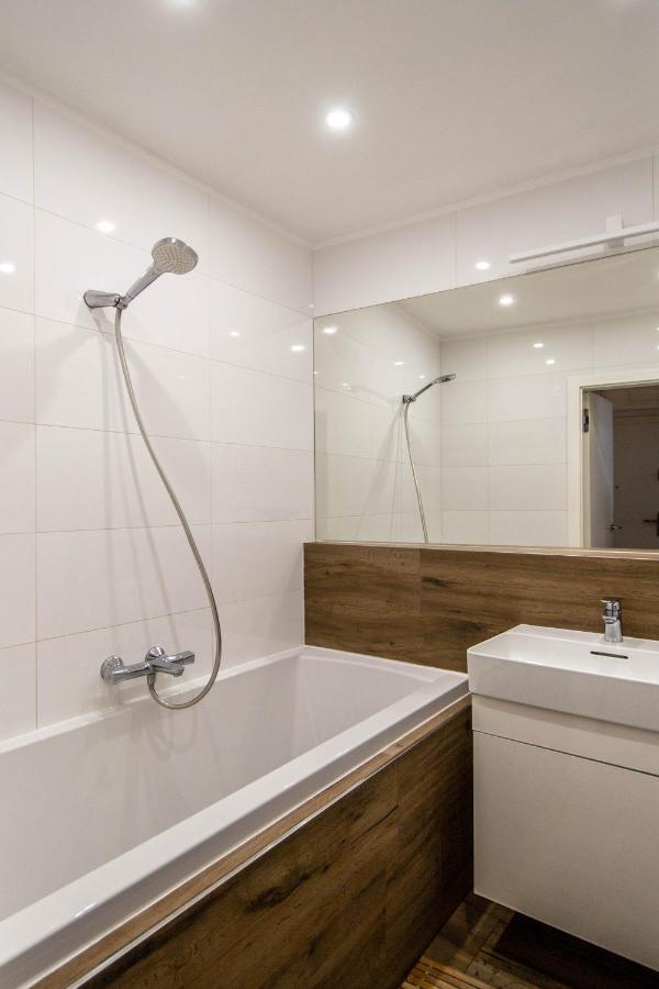פראג Executive Bright Apt. By Ruterra מראה חיצוני תמונה