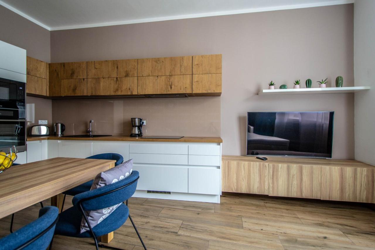 פראג Executive Bright Apt. By Ruterra מראה חיצוני תמונה