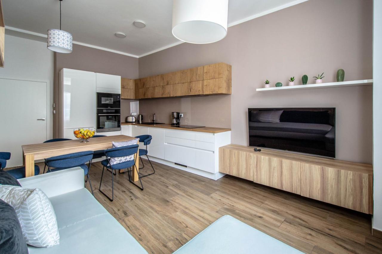 פראג Executive Bright Apt. By Ruterra מראה חיצוני תמונה