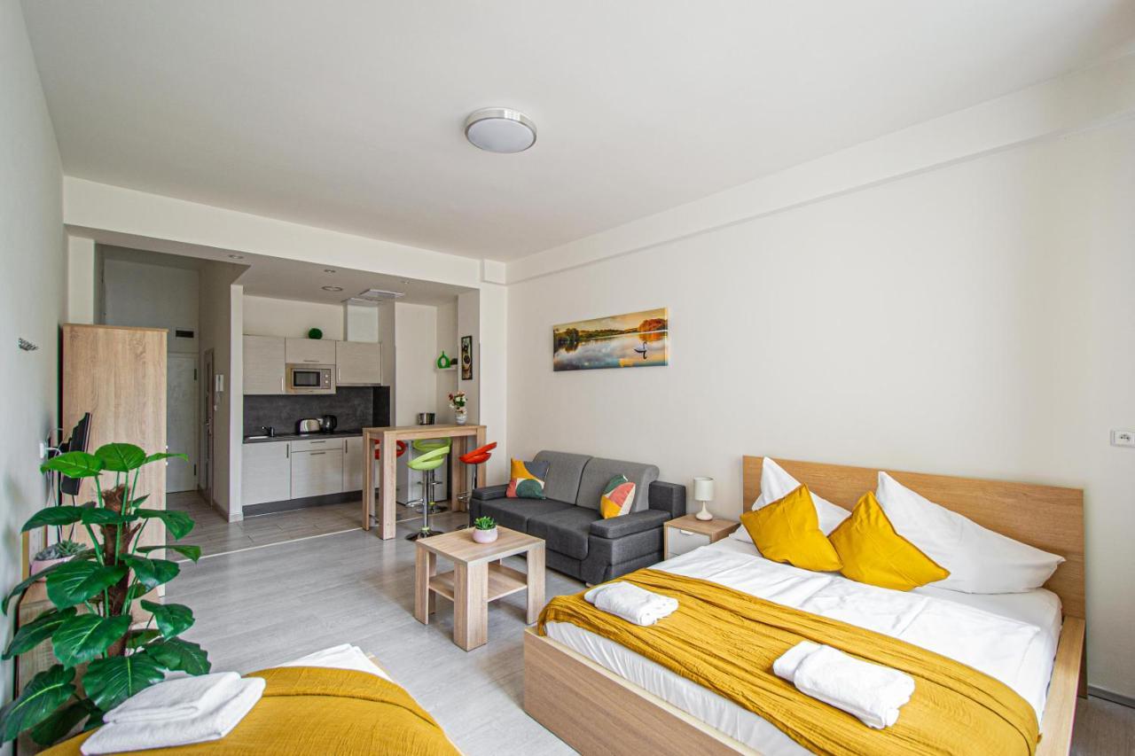 פראג Executive Bright Apt. By Ruterra מראה חיצוני תמונה