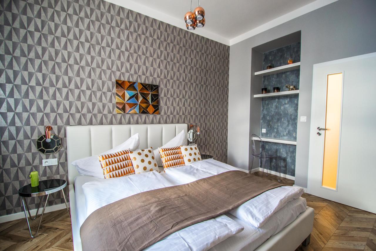 פראג Executive Bright Apt. By Ruterra מראה חיצוני תמונה